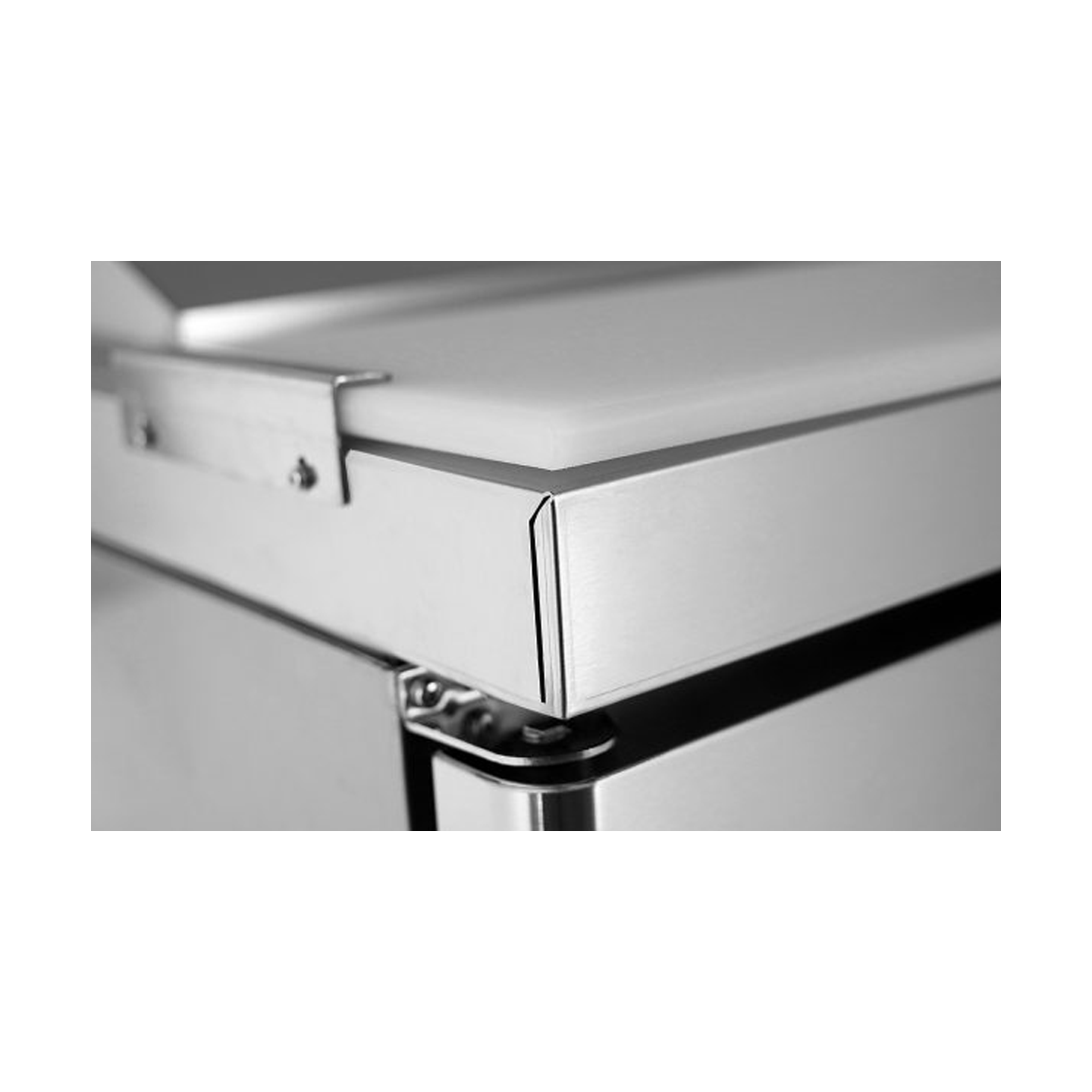 Saladette réfrigérée tropicalisée 600L 18 GN16 Atosa-mondialchr.com