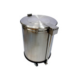Bacs a dechets 105L inox roulant avec couvercle a pedale 90 052 0700 L2G-mondialchr.com