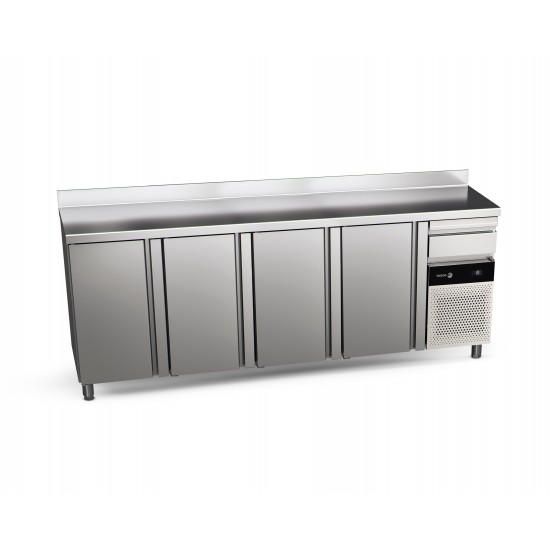 Arriere-bar refrigere avec 4 portes 747L CBCP-4S de la gamme Snack Fagor Professional-mondialchr.com