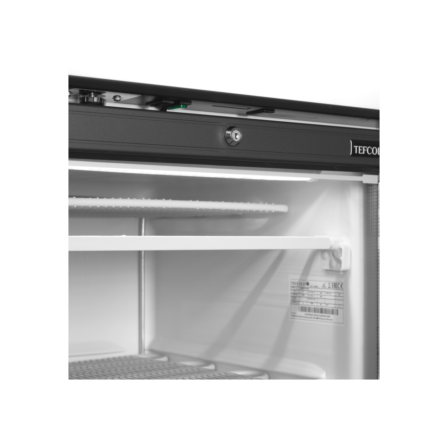 Congélateur vertical 1 porte vitrée UFSC371GCP TEFCOLD-mondialchr.com