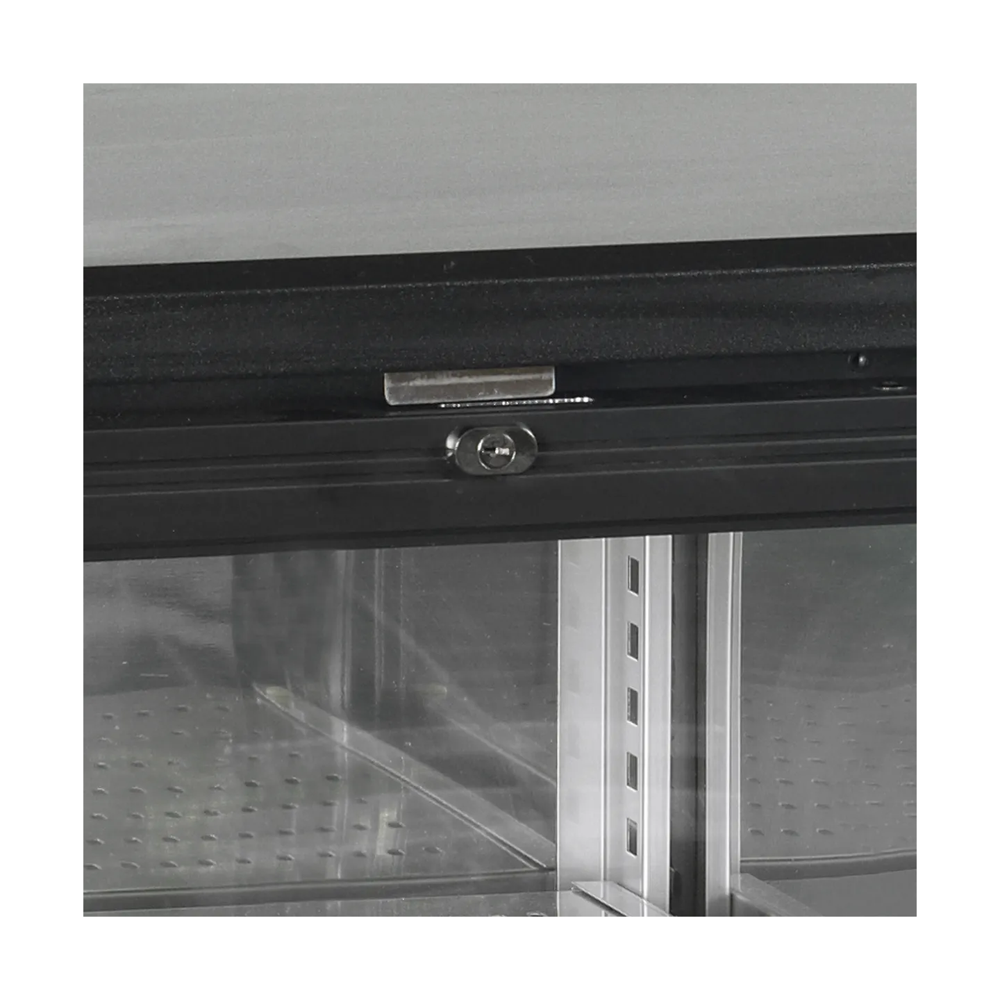Arrière bar réfrigéré 3 portes CBC310G noir 15853 TEFCOLD-mondialchr.com