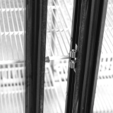 Arrière bar réfrigéré 2 portes DB201S noir 45363 TEFCOLD-mondialchr.com