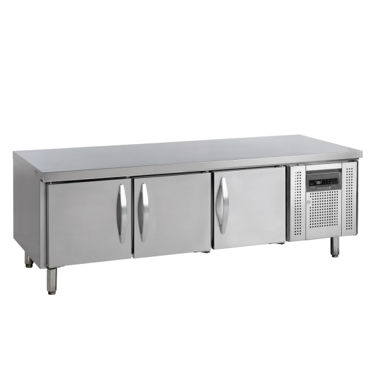 Soubassement réfrigéré UC5310 3 portes Inox 16536 TEFCOLD-mondialchr.com