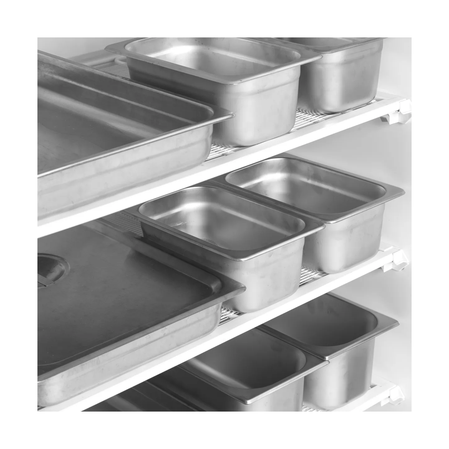 Congélateur de stockageGN2/1 UF600S (605 / 555 L) Inox 33641 TEFCOLD-mondialchr.com