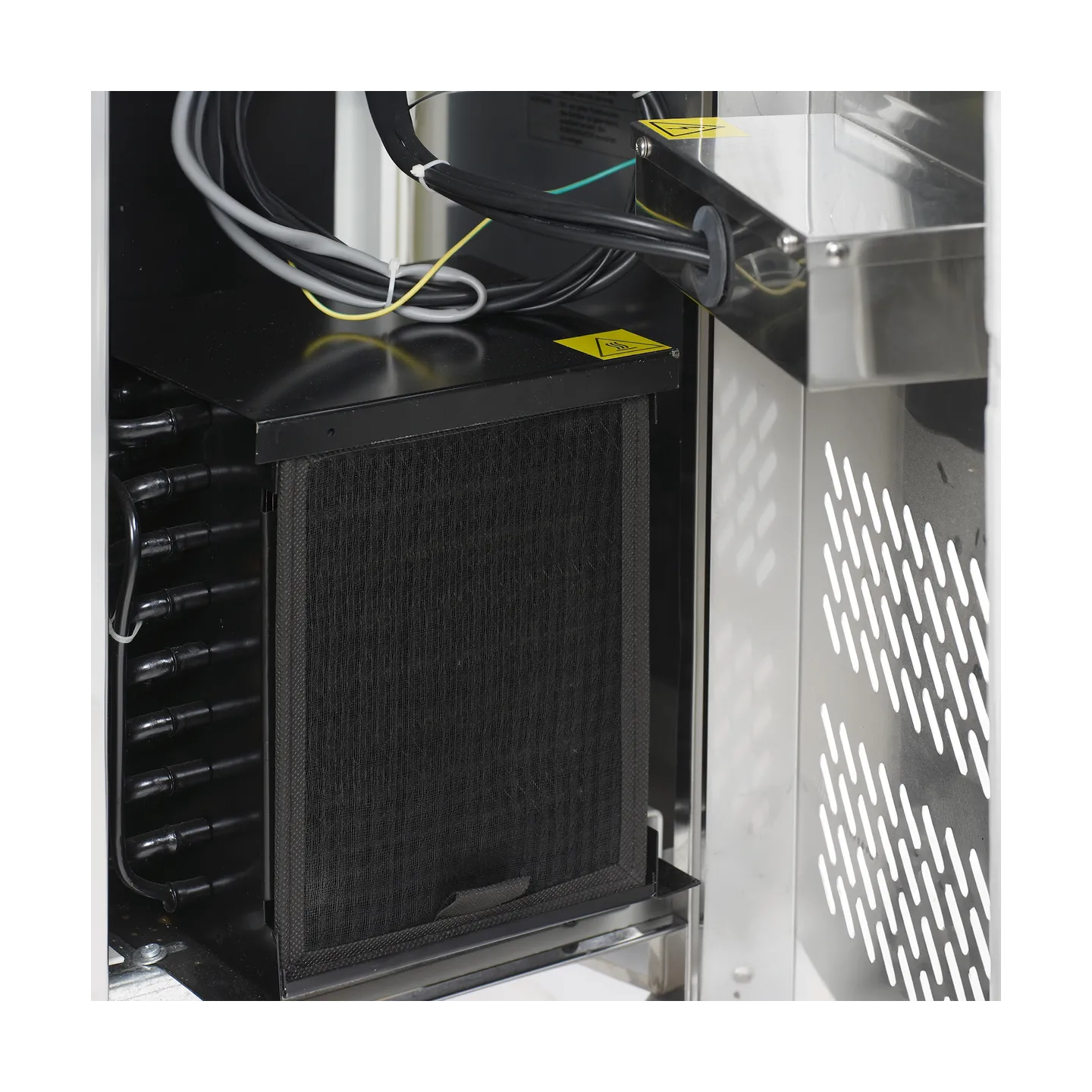 Comptoir pour saladette réfrigéré négative SK6410BT 4 portes Inox 17770 TEFCOLD-mondialchr.com