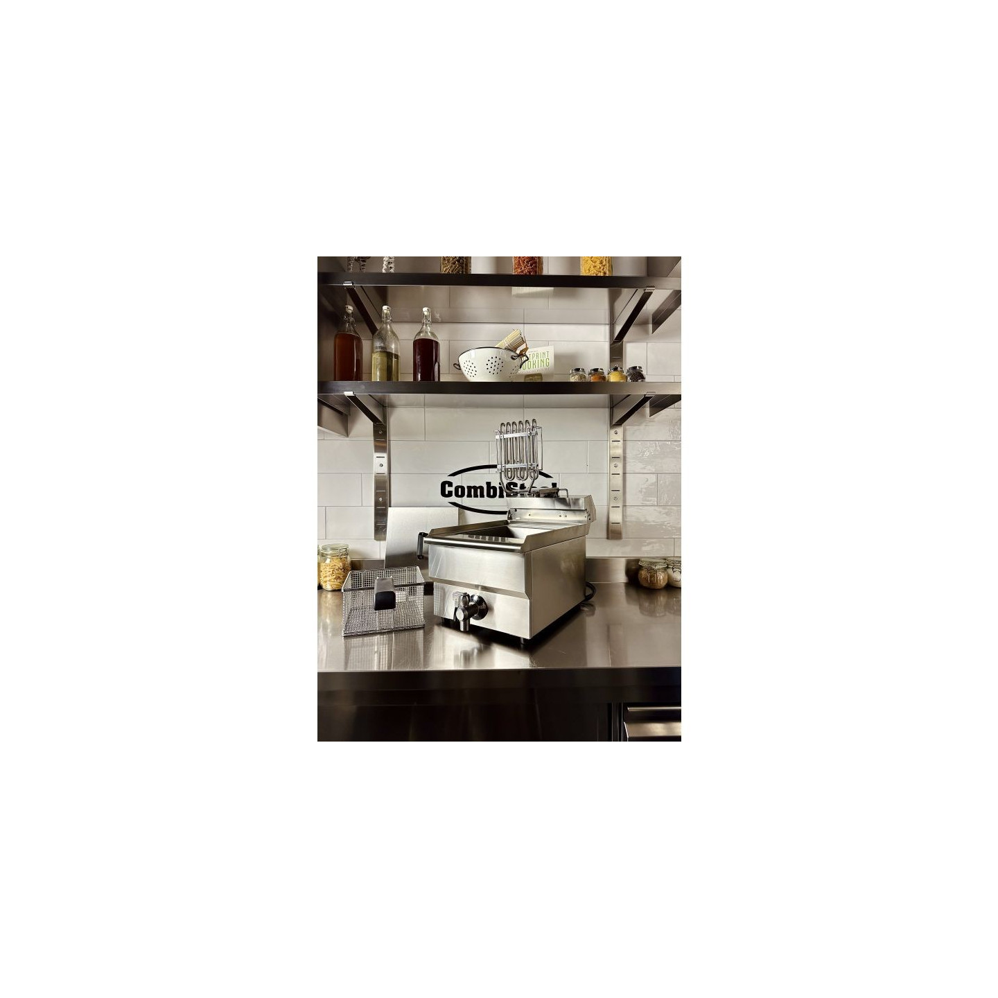 Friteuse posable électrique 8L Combisteel 7455.1000 - mondialchr.com