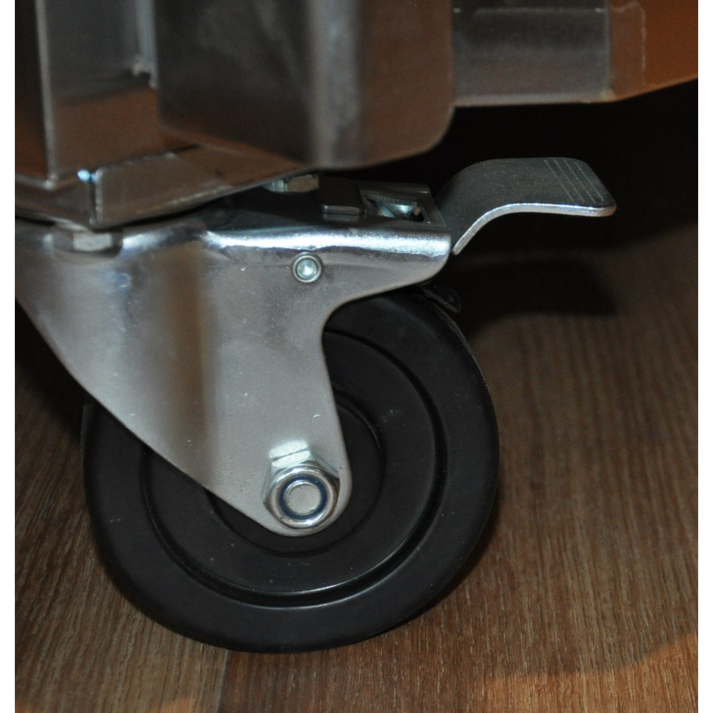 Réfrigérateur Inox Statique L1340 Combisteel 7450.0405 -mondialchr.com