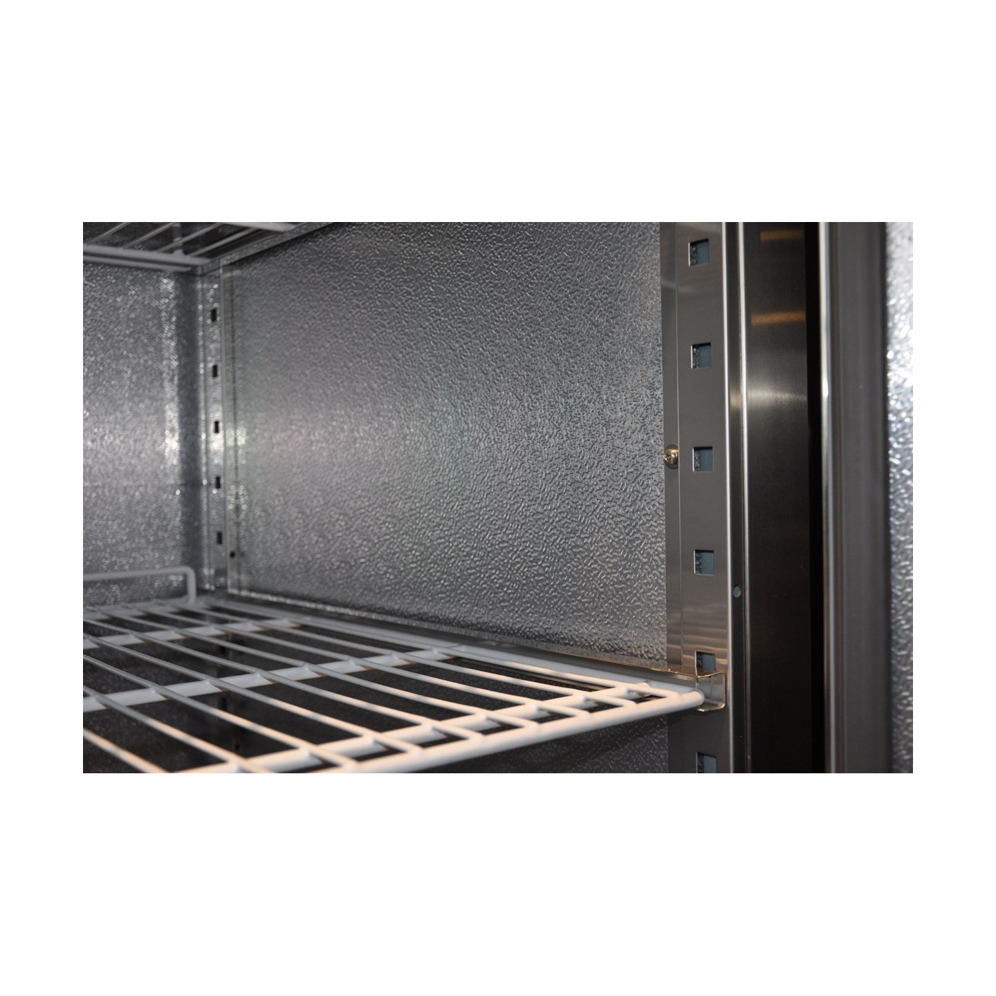 Congélateur Inox Statique L1340 Combisteel 7450.0415 - mondialchr.com