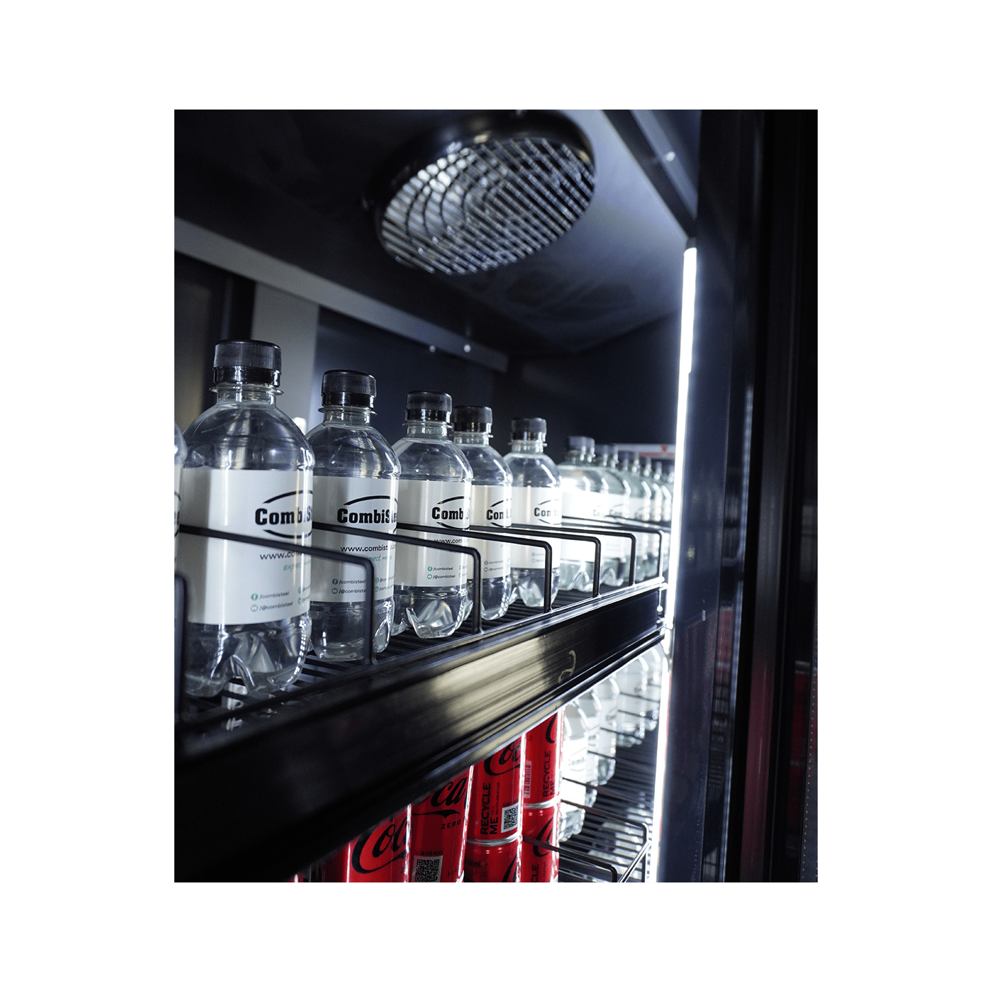 Réfrigérateur 3 portes en verre Combisteel  7526.0110 - mondialchr.com