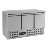 Table réfrigérée 3 portes L1365 mm Combisteel 7950.0112–mondialchr.com