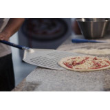 Pelle à pizza Rectangulaire 33x33cm perforée GI-METAL
