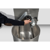 Pétrin à bras plongeants 50Kg 400V vitesse variable Mecnosud-mondialchr.com