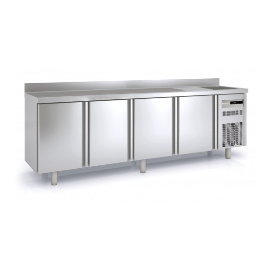 Meuble 600 positif 2545mm 4 portes avec évier Coreco-mondialchr.com