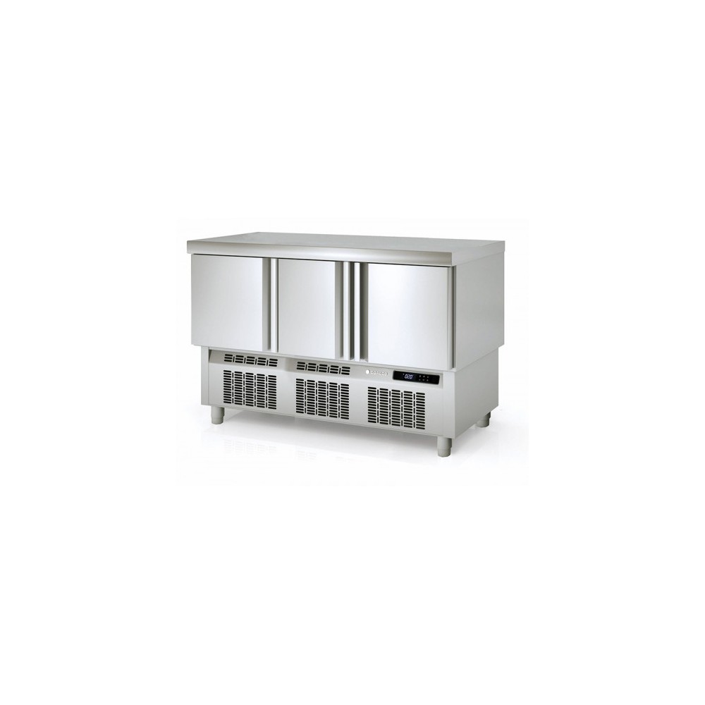 Meuble Gastro 700 GN1/1 positif 3 portes pleines MFC Coreco-mondialchr.com