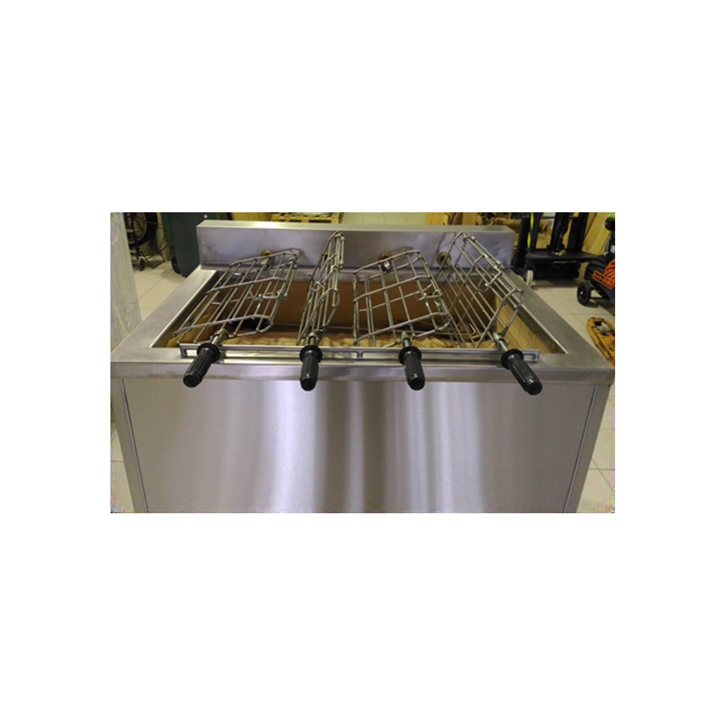 Barbecue Portugais au charbon de bois 4 Grilles rotative RODRIGUES-mondialchr.com