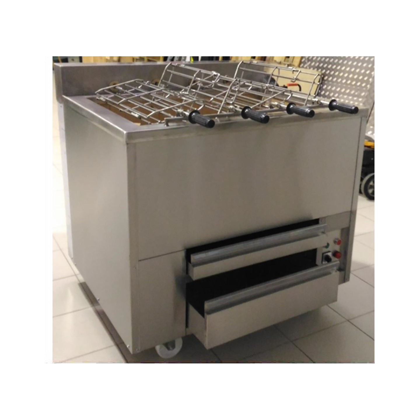 Barbecue Portugais au charbon de bois 4 Grilles rotative RODRIGUES-mondialchr.com
