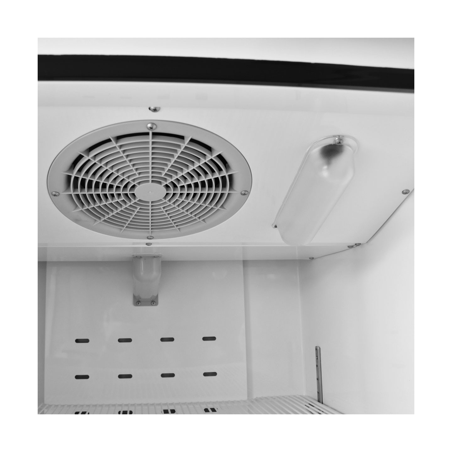 Armoire réfrigérée semi professionnelle négative 600L Atosa-mondialchr.com