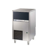 Machine à glaçons pleins 46kg sur 24h condenseur eau Brema-mondialchr.com